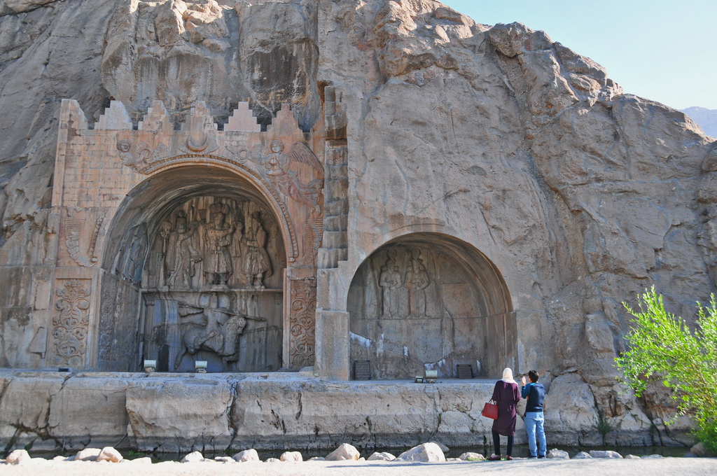 Taq-e Bostan, Kermanshah